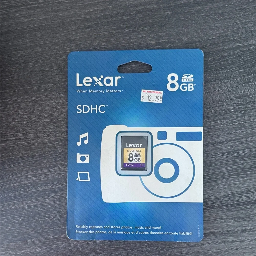 8GB SDHC Memory Card - Blue